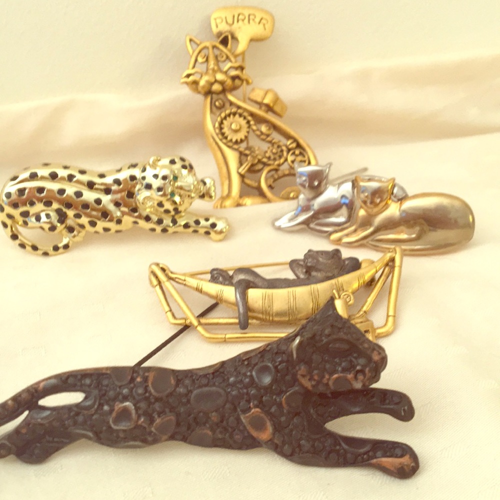 Brooches Lot of 5